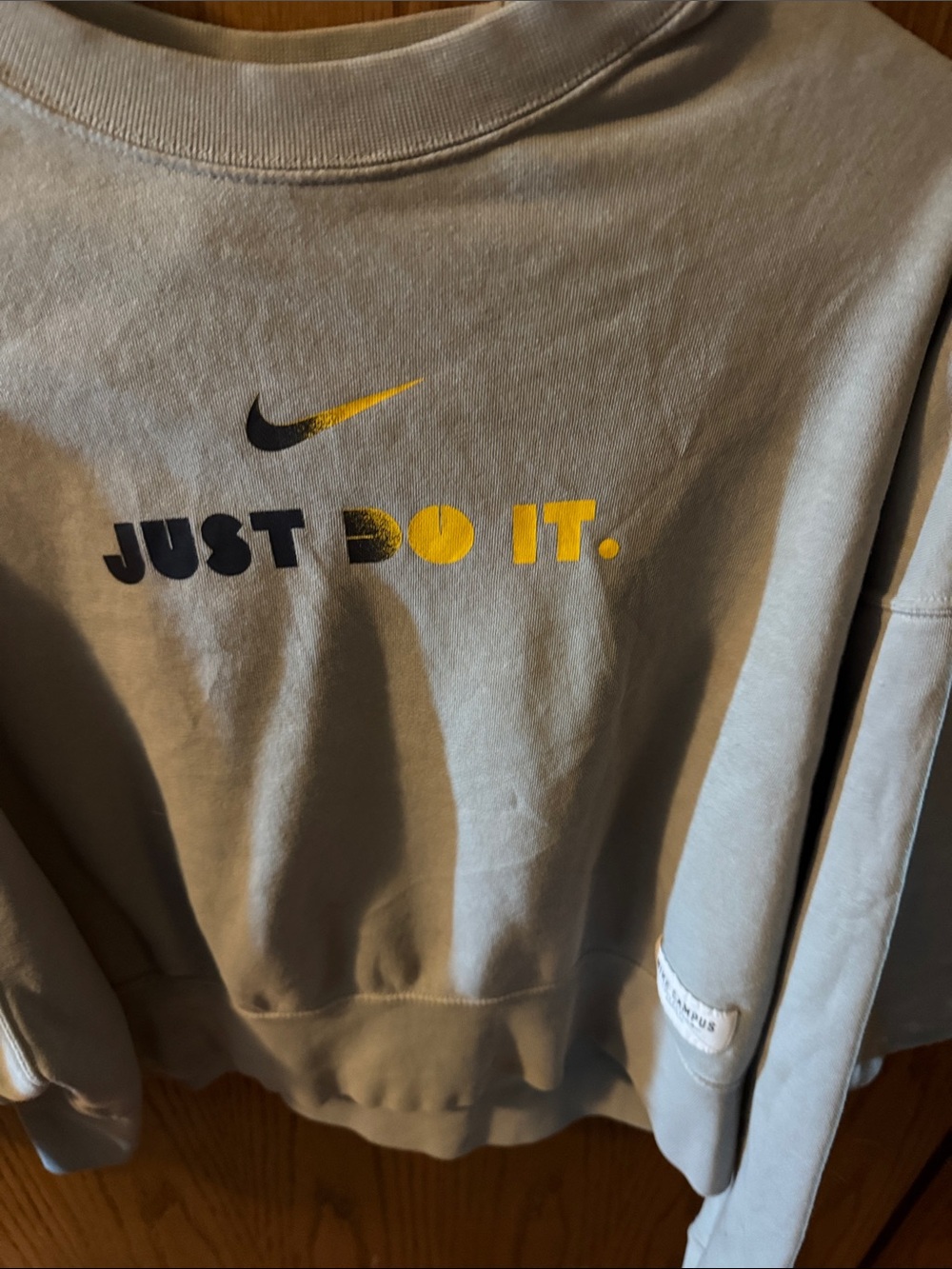 Nike Men’s Light Gray Crewneck Sweatshirt with Yellow and Black Logo